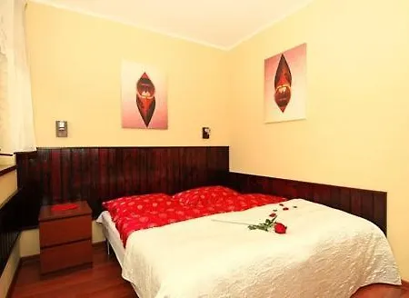 Alojamento de Acomodação e Pequeno-almoço Alicja *